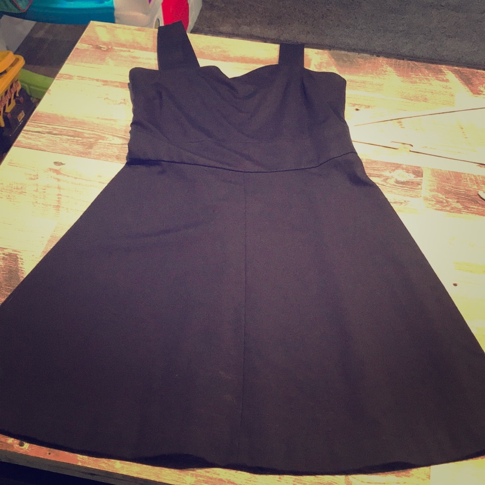 Black dress banana republic size 12